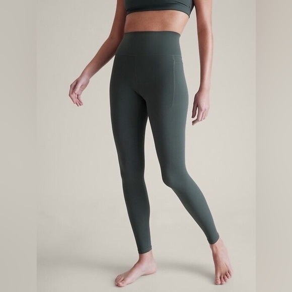 ATHLETA Transcend Stash Tight High Rise Bali Green Yoga Leggings 533673 EUC XS - Picture 1 of 12